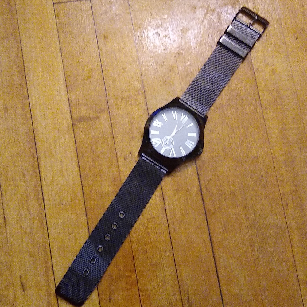 Stylish Man Watch - Picture 3 of 10